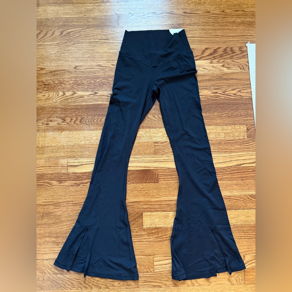 Aerie offline Real Me Split Flare Leggings Medium Long